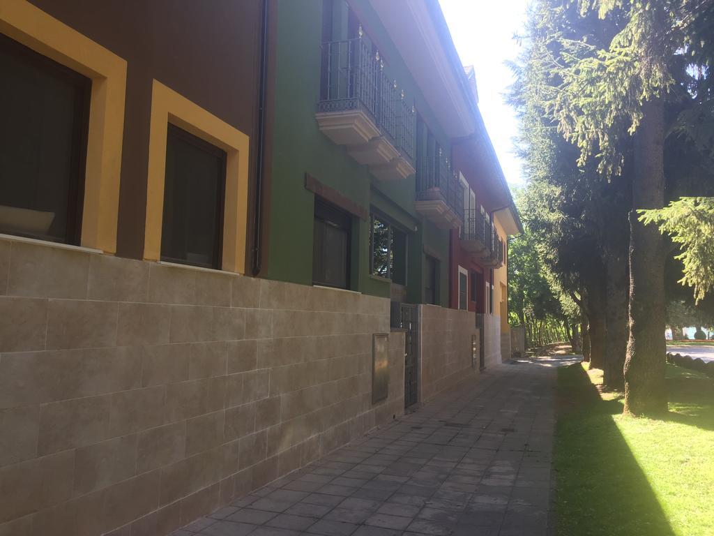 Apartamento Balcon De Jaca I Eksteriør billede